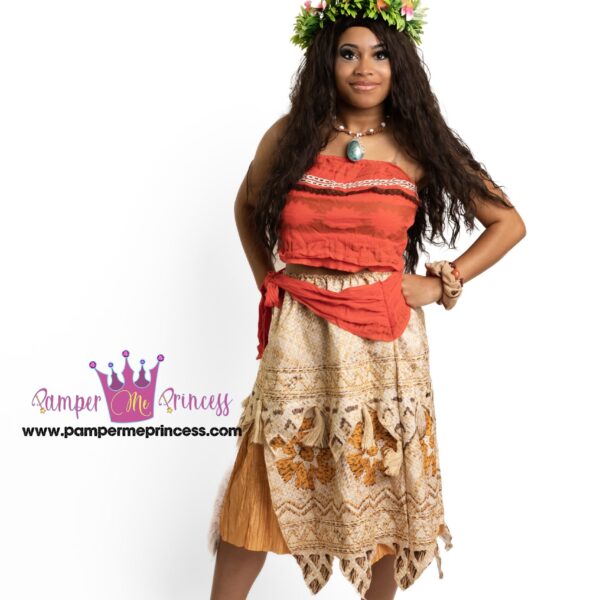 Polynesian Princess (Luau Princess only - 15 mins)